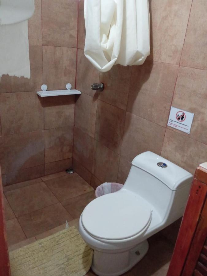 Hostel Manuel Antonio Park Jungle Ngoại thất bức ảnh